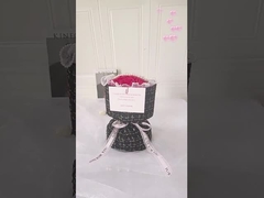 ของขวัญสําหรับวันสตรีสากล วันแม่ ดอกไม้วันเกิด ซาบอน กะหล่ํา และดอกกุหลาบสําหรับ