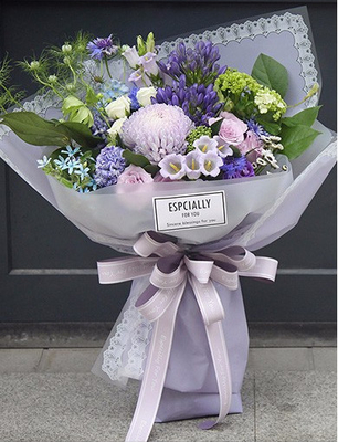 ซื้อ อุปกรณ์จัดดอกไม้กระดาษพิมพ์ลูกไม้พิมพ์พลาสติกกระดาษของขวัญป้องกันการม้วนงอ online manufacture