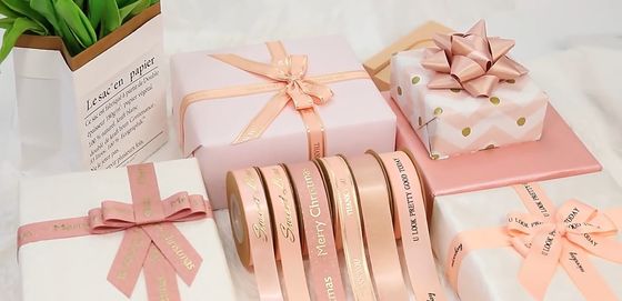 ซื้อ ผ้าห่มของขวัญความแข็งแกร่งสูง สายเทียมผ้าห่มด้วยโลโก้ที่พิมพ์ตามสั่ง และฟอยล์ทองชมพู การผลิตออนไลน์