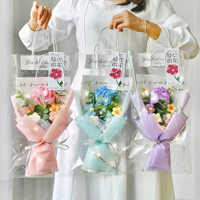 ซื้อ มือทําดอกกุหลาบดอกกุหลาบดอกเบี้ยวผูกพรรณ สร้างสรรค์ของขวัญพร้อมสําหรับวันเกิดของ Bestie / คริสต์มาส ดอกไม้ยางที่ได้รับแรงบันดาลใจจากกุหลาบ การผลิตออนไลน์