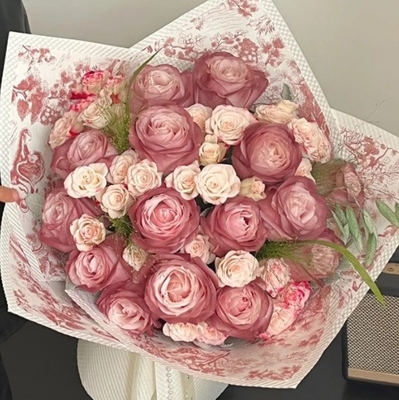 ราคาดี ดอกไม้รักตอนบ่าย ชาดํา กระดาษบรรจุแบบเรตโร กระดาษบรรจุภาพดอกไม้ กระดาษบรรจุดอกไม้ที่พิมพ์ ร้านขายดอกไม้ กระดาษบรรจุลายมือ ออนไลน์