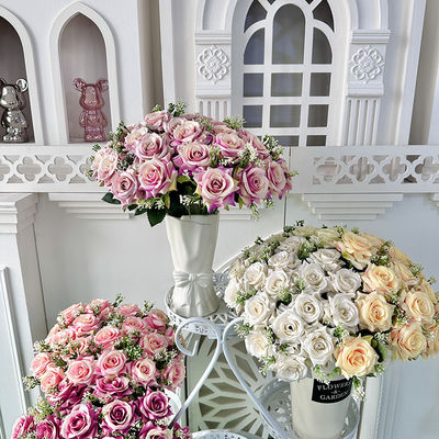 ซื้อ ไอซ์ฮาร์ทคอร์เนอร์ ดอกกุหลาบเทียม ดอกไม้แต่งงานแต่ง การผลิตออนไลน์