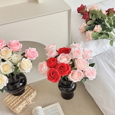 ซื้อ ดอกกุหลาบแท้ ดอกไม้ปลอมเดี่ยว การตกแต่งบ้าน การตกแต่งโต๊ะรับประทานอาหารห้องนั่งเล่น การจัดดอกไม้ในห้องแต่งงาน การตกแต่ง online manufacture