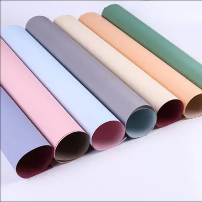 ราคาดี มากกว่า 50 สี พลาสติก กระดาษบรรจุดอกไม้ 58*58cm สําหรับบรรจุสบู่ Ouya ออนไลน์