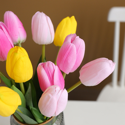 ราคาดี ดอกไม้เทียมที่มีอารมณ์เปียก เนื้อเยื่อชั้นสูง เครื่องประดับบ้าน Tulip เครื่องใช้ถ่ายภาพ ดอกไม้เทียม Lafite Tulip ออนไลน์