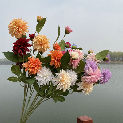 พวงดอกไม้สวยงามแบบจําลอง ดอกไม้ปลอม การตกแต่งดอกไม้ประดิษฐ์