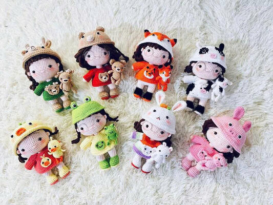 ราคาดี ขายดีที่สุด สําหรับคริสต์มาสต์ ตุ๊กตาเด็ก crochet กับสัตว์เลี้ยง ออนไลน์